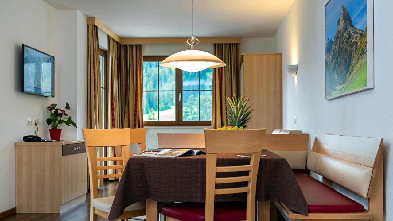 Apart-Hotel Aurora Fiss Esterno foto