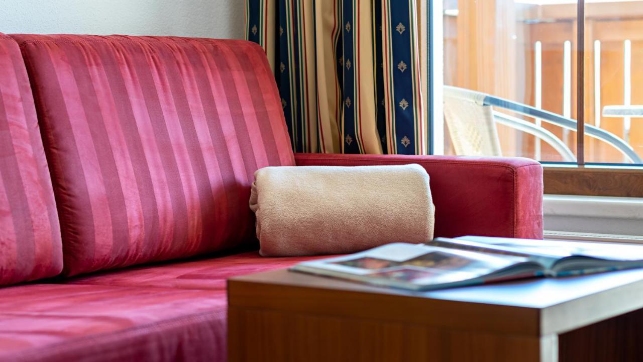 Apart-Hotel Aurora Fiss Esterno foto